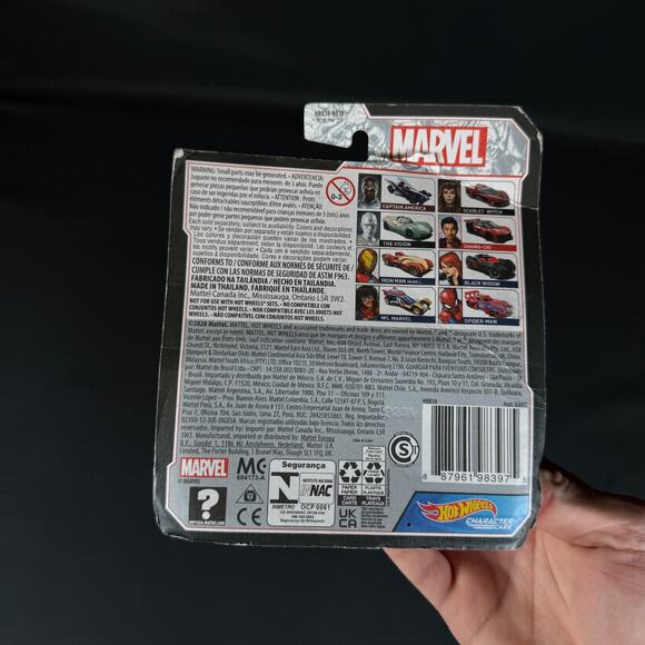 MS. MARVEL Hot Wheels Character Cars MARVEL NEW - Picture 7 of 7